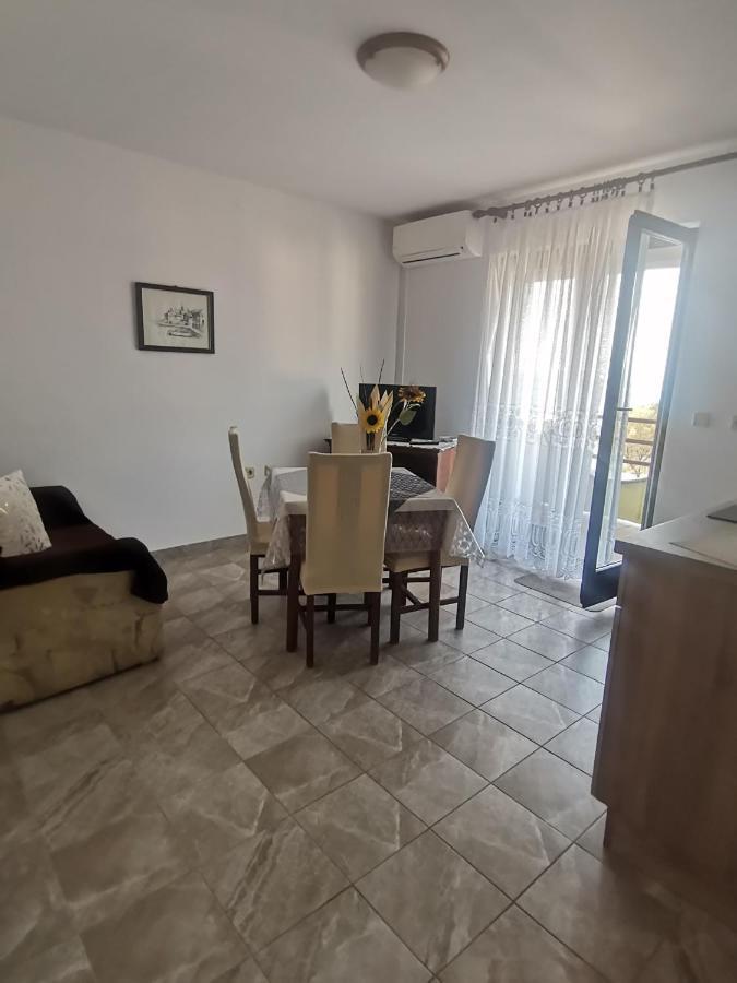 Apartments Petrica Малинська Екстер'єр фото