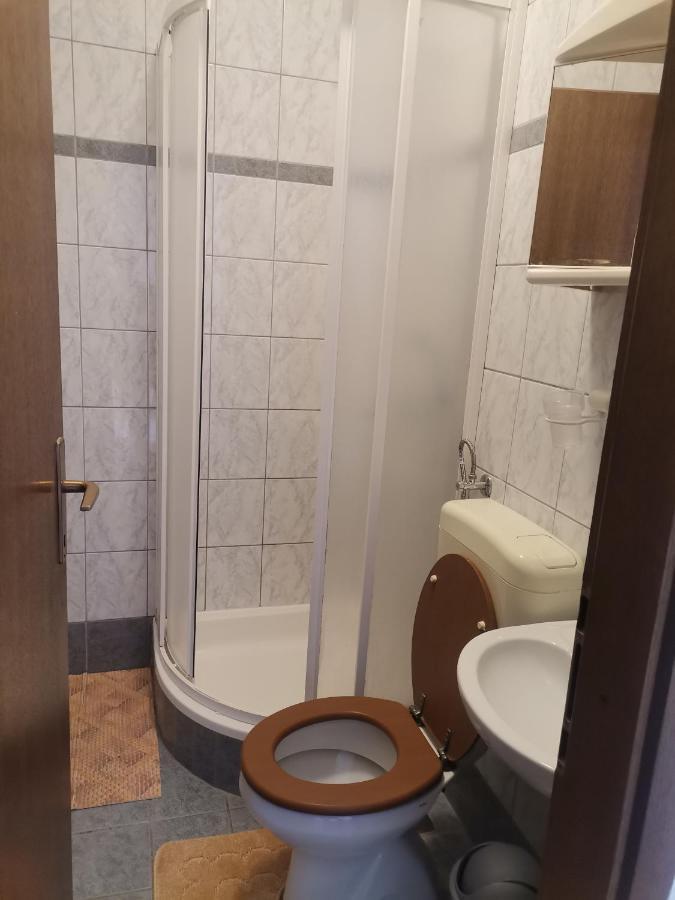 Apartments Petrica Малинська Екстер'єр фото