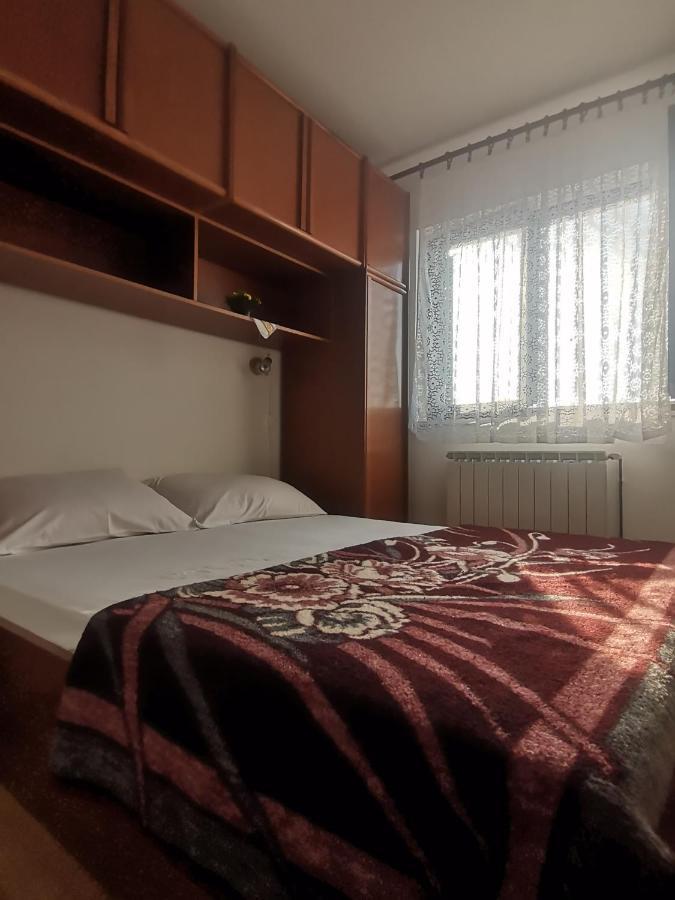 Apartments Petrica Малинська Екстер'єр фото