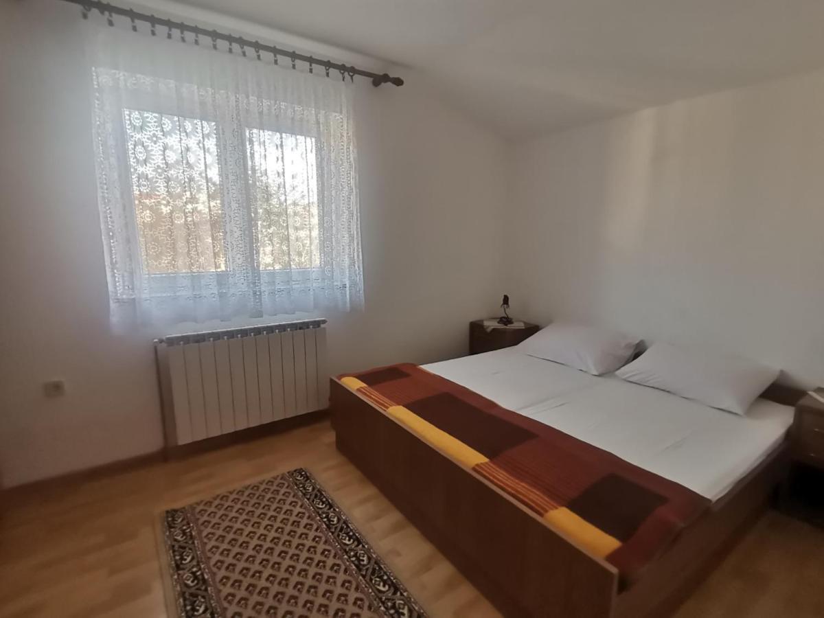 Apartments Petrica Малинська Екстер'єр фото