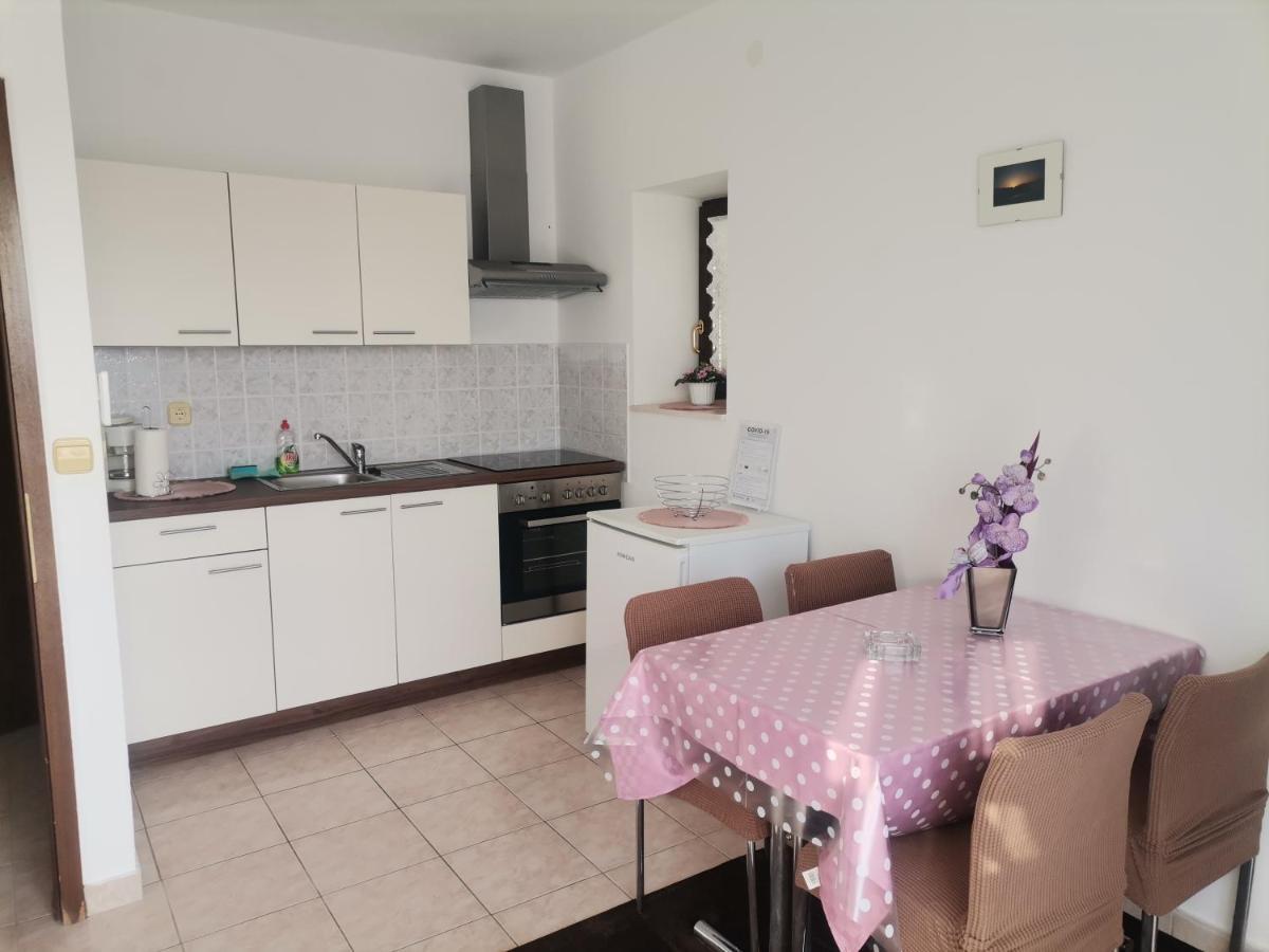 Apartments Petrica Малинська Екстер'єр фото