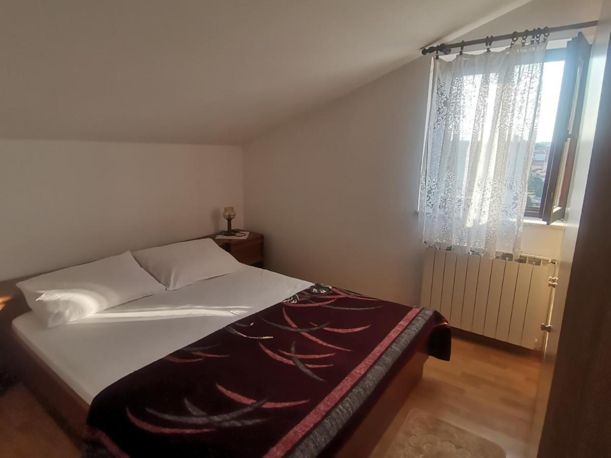 Apartments Petrica Малинська Екстер'єр фото